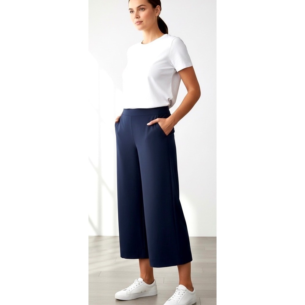 Athleta Tribeca Wide Leg Crop Pants Navy Blue Size 10 Snap Hem Travel Trousers